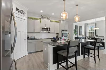 1427 Creekwood Road, Hope Mills, NC 28348 - Photo 8