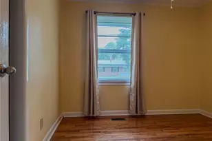 507 W 20th St, Lumberton, NC 28358 - Photo 18