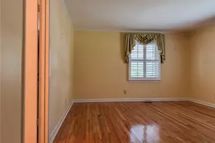 507 W 20th St, Lumberton, NC 28358 - Photo 16