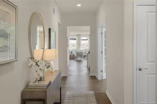 365 Maddox Dr, Aberdeen, NC 28315 - Photo 2