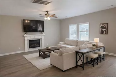 804 La Quinta Lane, Hope Mills, NC 28348 - Photo 2