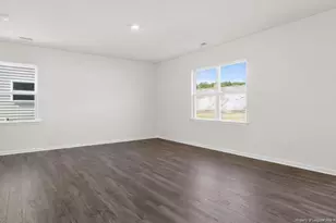 285 Maddox Dr, Aberdeen, NC 28315 - Photo 14