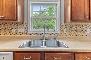 1408 Burford Ct, Fayetteville, NC 28314 - Photo 8