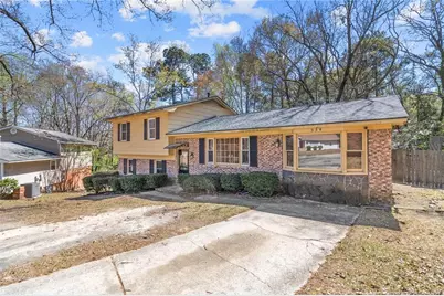554 Glen Canyon Drive, Fayetteville, NC 28303 - Photo 36