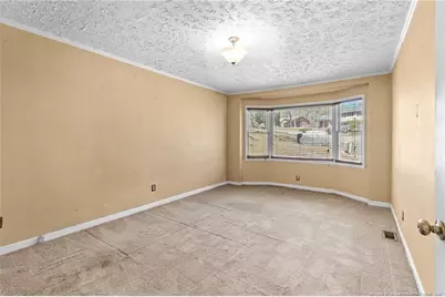 554 Glen Canyon Drive, Fayetteville, NC 28303 - Photo 10