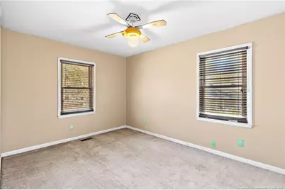 554 Glen Canyon Drive, Fayetteville, NC 28303 - Photo 18