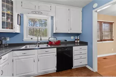 554 Glen Canyon Drive, Fayetteville, NC 28303 - Photo 10