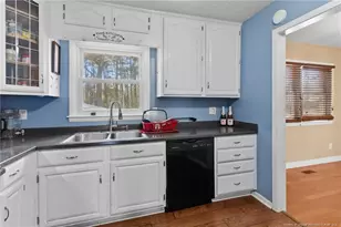 554 Glen Canyon Dr, Fayetteville, NC 28303 - Photo 10