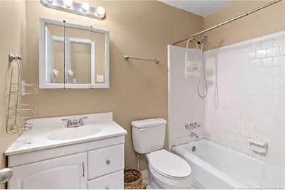 554 Glen Canyon Drive, Fayetteville, NC 28303 - Photo 16