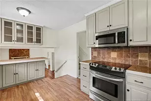 512 Sussex Ave, Sanford, NC 27330 - Photo 16