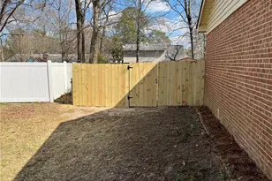 6377 Lake Traill Dr, Fayetteville, NC 28304 - Photo 36