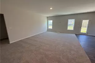 173 Jones Crk Ln, Lillington, NC 27546 - Photo 4