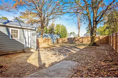 951 Chester Circle, Fayetteville, NC 28303 - Photo 8