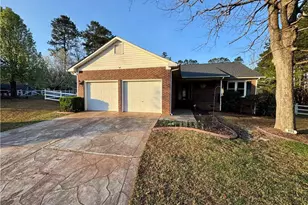 115 Zane Dr, Raeford, NC 28376 - Photo 1