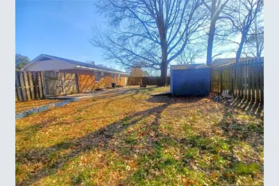 2160 Quailridge Drive, Fayetteville, NC 28304 - Photo 6