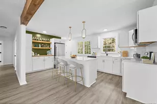 1066 Strickland Bridge Rd, Fayetteville, NC 28304 - Photo 6