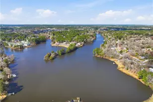 466 Lansdowne Rd, Fayetteville, NC 28314 - Photo 34