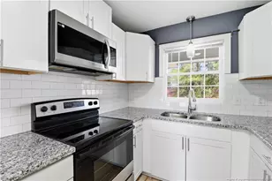 466 Lansdowne Rd, Fayetteville, NC 28314 - Photo 10