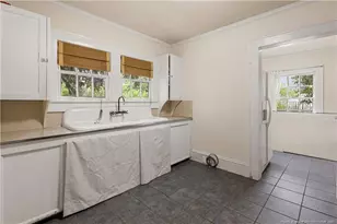 209 E 18th St, Lumberton, NC 28358 - Photo 14