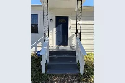 128 W Circle Court, Fayetteville, NC 28301 - Photo 4