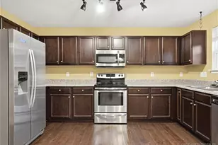 620 Magnificent Ave, Fayetteville, NC 28306 - Photo 20