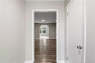 6813 Foxton Ct, Fayetteville, NC 28304 - Photo 8