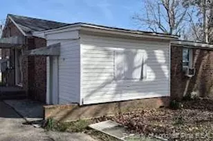 1008 Coree St, Lumberton, NC 28358 - Photo 18