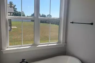 520 S Lincoln St, Benson, NC 27504 - Photo 18