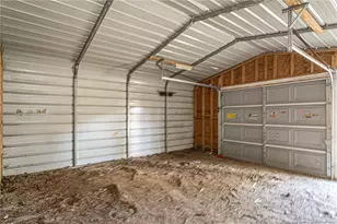 107 Victoria Dr, Parkton, NC 28371 - Photo 28