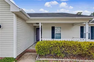 153 Rushmore Ct, Raeford, NC 28376 - Photo 4