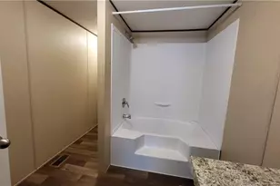 115 Burns Rd, Lumberton, NC 28358 - Photo 6