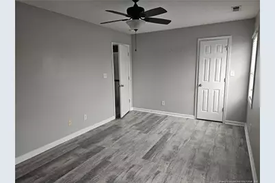 5708 Spreading Branch Rd Road, Hope Mills, NC 28348 - Photo 12