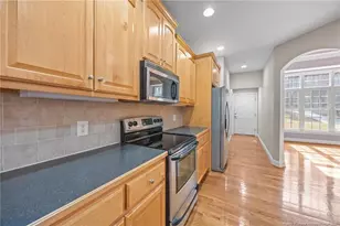 248 Raccoon Ct, Sanford, NC 27330 - Photo 20