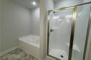 213 E 7th Ave, Raeford, NC 28376 - Photo 10