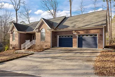 1711 Chateau Circle, Sanford, NC 27332 - Photo 2