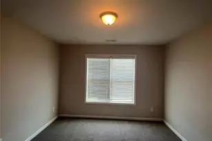 172 Collinwood Dr, Raeford, NC 28376 - Photo 6