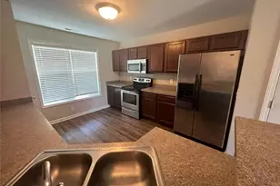 172 Collinwood Dr, Raeford, NC 28376 - Photo 4