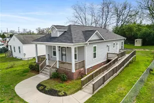 215 Old Wilmington Rd, Fayetteville, NC 28301 - Photo 2