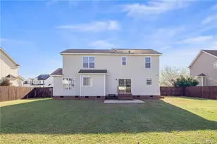 1414 Seabiscuit Dr, Parkton, NC 28371 - Photo 2