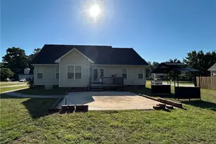 889 Louisiana Dr, Raeford, NC 28376 - Photo 30