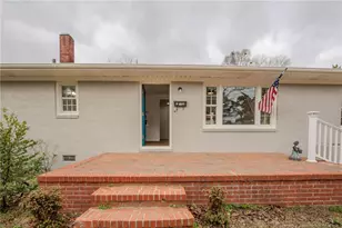 1828 Stockton Dr, Fayetteville, NC 28304 - Photo 1