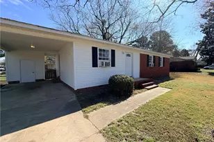 4614 Needham Dr, Fayetteville, NC 28304 - Photo 2