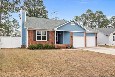 3529 Chaucer Drive, Hope Mills, NC 28348 - Photo 2