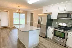 7650 Spurge Dr, Fayetteville, NC 28311 - Photo 10