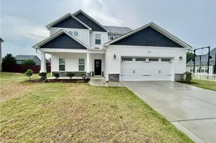 1108 Mayfern Dr, Hope Mills, NC 28348 - Photo 1