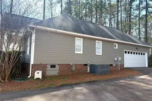 235 Palace Dr, Sanford, NC 27330 - Photo 2