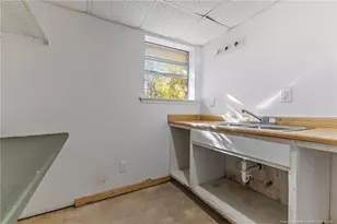 421 Early St, Fayetteville, NC 28311 - Photo 32