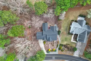 669 Chelsea Dr, Sanford, NC 27332 - Photo 4