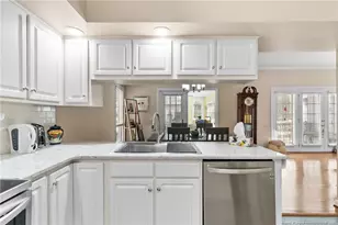 669 Chelsea Dr, Sanford, NC 27332 - Photo 16