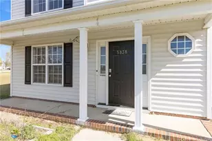 5838 Cornfield Ave, Fayetteville, NC 28314 - Photo 10